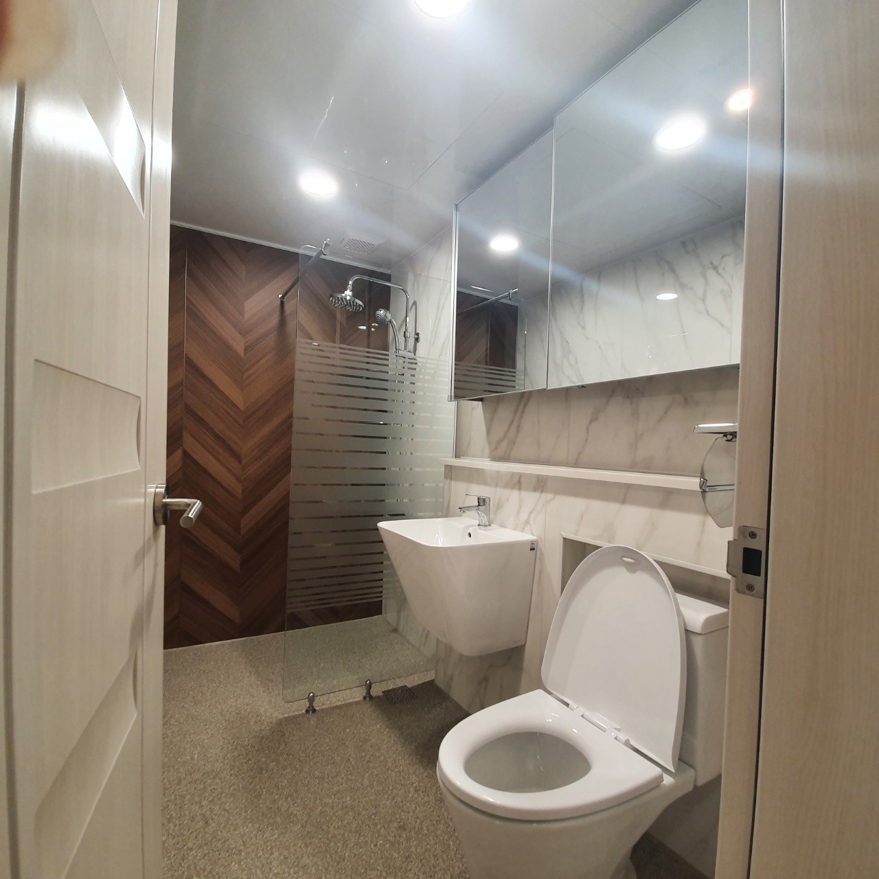 3529598187_YneGI2sj_dd3d8cdd5f949e0c79f00e9d23ee940245791d47.jpg 이미지크게보기